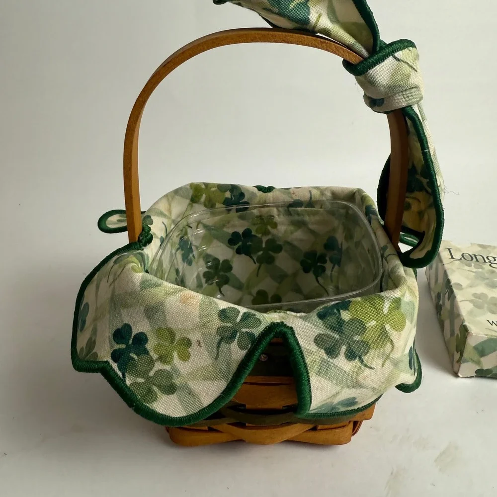 Longaberger 1999 St. Patrick's Day Lots of Luck Basket with Liner and‎ Protector